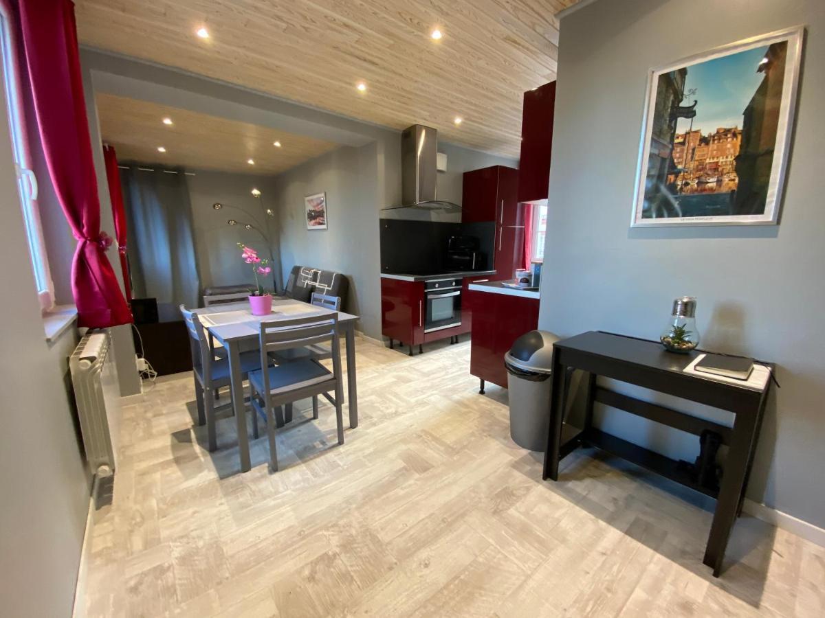 Sofa Apartment Honfleur Exterior photo