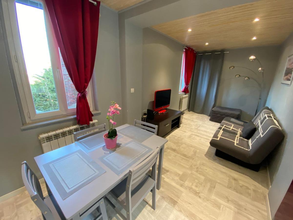 Sofa Apartment Honfleur Exterior photo